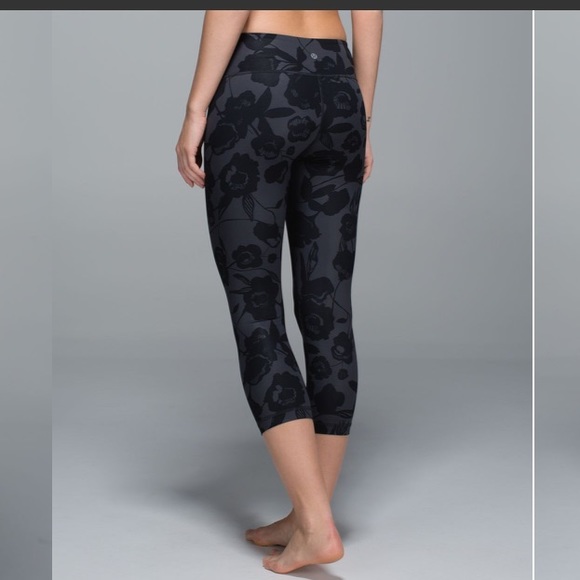 Lululemon Wunder Under Crop Full-On Luxtreme - Picture 10 of 12